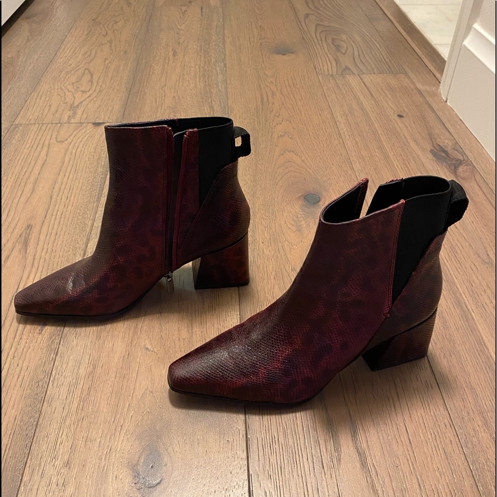 Franco Sarto boots sz 8